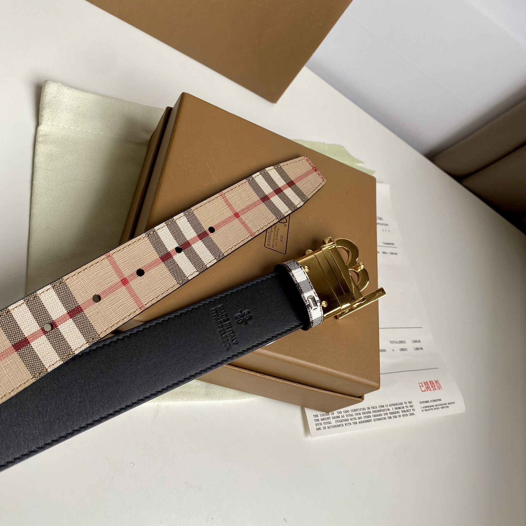 Burberry TB Monogram Vintage Check Bel—35mm - DopestKickz