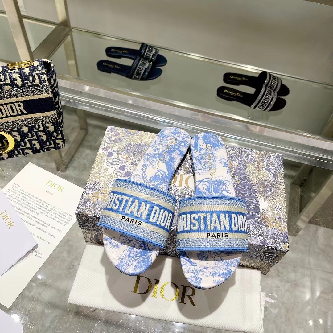 Dior Dway Slide - DopestKickz