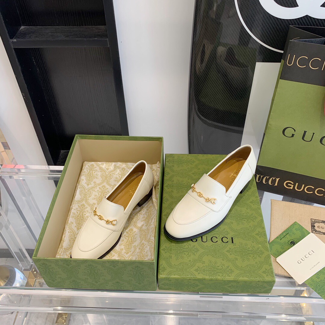 Gucci Women's Loafer With Horsebit - DopestKickz