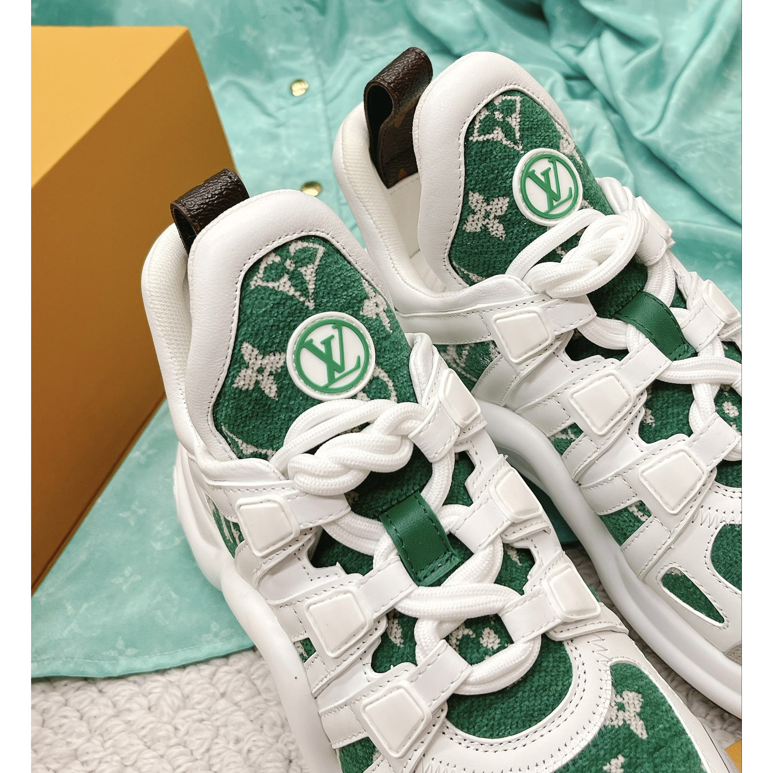 Louis Vuitton LV Archlight Sneaker     1AACT2 - DopestKickz