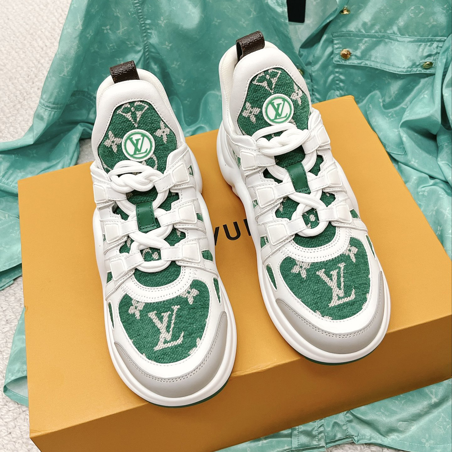 Louis Vuitton LV Archlight Sneaker     1AACT2 - DopestKickz