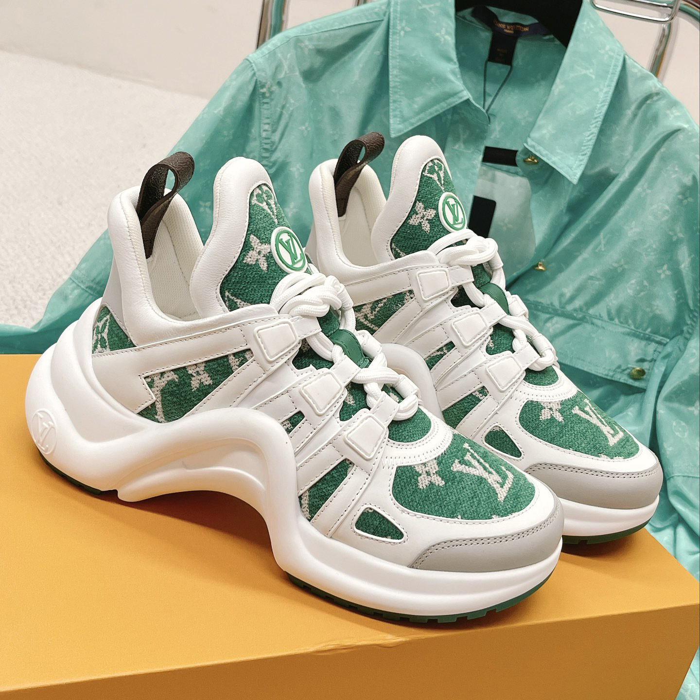 Louis Vuitton LV Archlight Sneaker     1AACT2 - DopestKickz