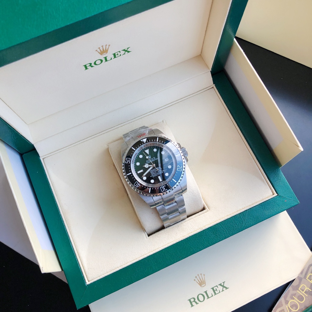 Rolex  Watch    - DopestKickz