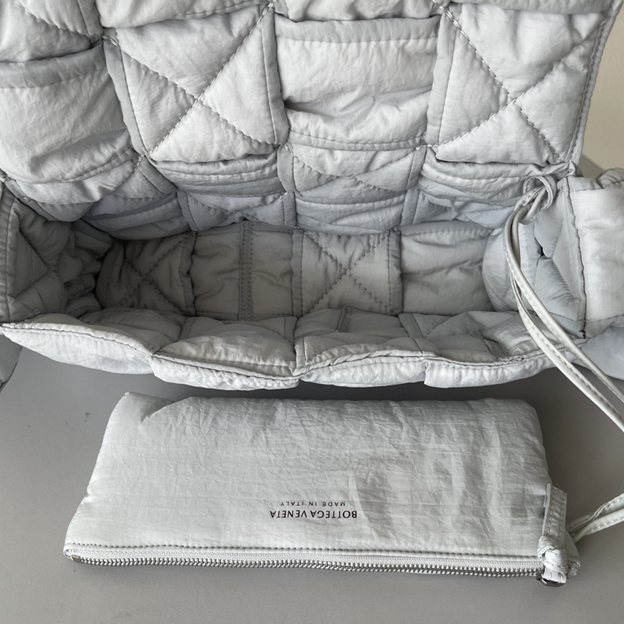 Bottega Veneta Padded Tech Cassette Padded Intreccio Nylon Cross-Body Bag(30-15-7.5cm) - DopestKickz