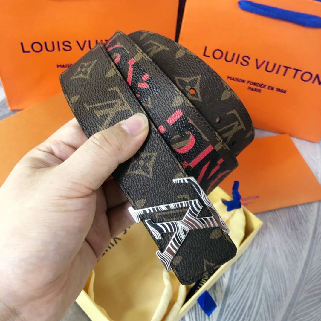 Louis Vuitton LV Pyramide Cities Exclusive 40MM Reversible Belt—Hong Kong - DopestKickz