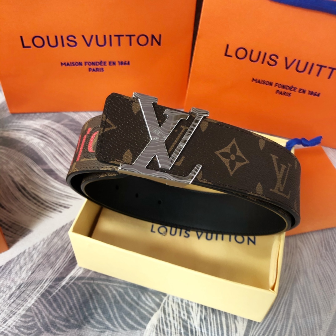Louis Vuitton LV Pyramide Cities Exclusive 40MM Reversible Belt—Hong Kong - DopestKickz