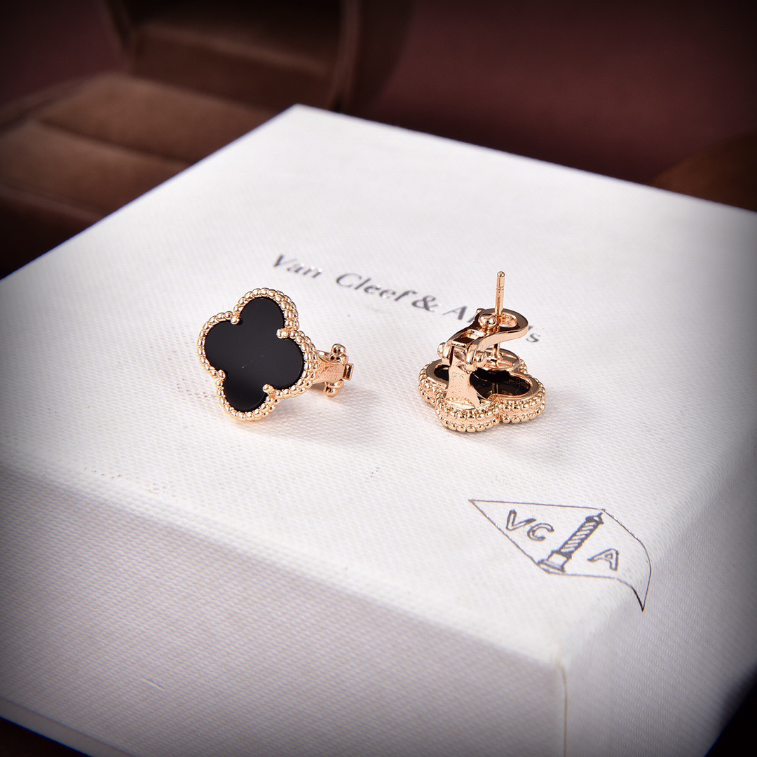 Van Cleef & Arpels Vintage Alhambra Earrings - DopestKickz