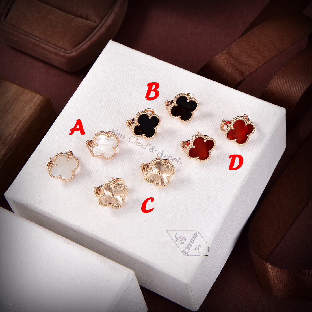 Van Cleef & Arpels Vintage Alhambra Earrings - DopestKickz