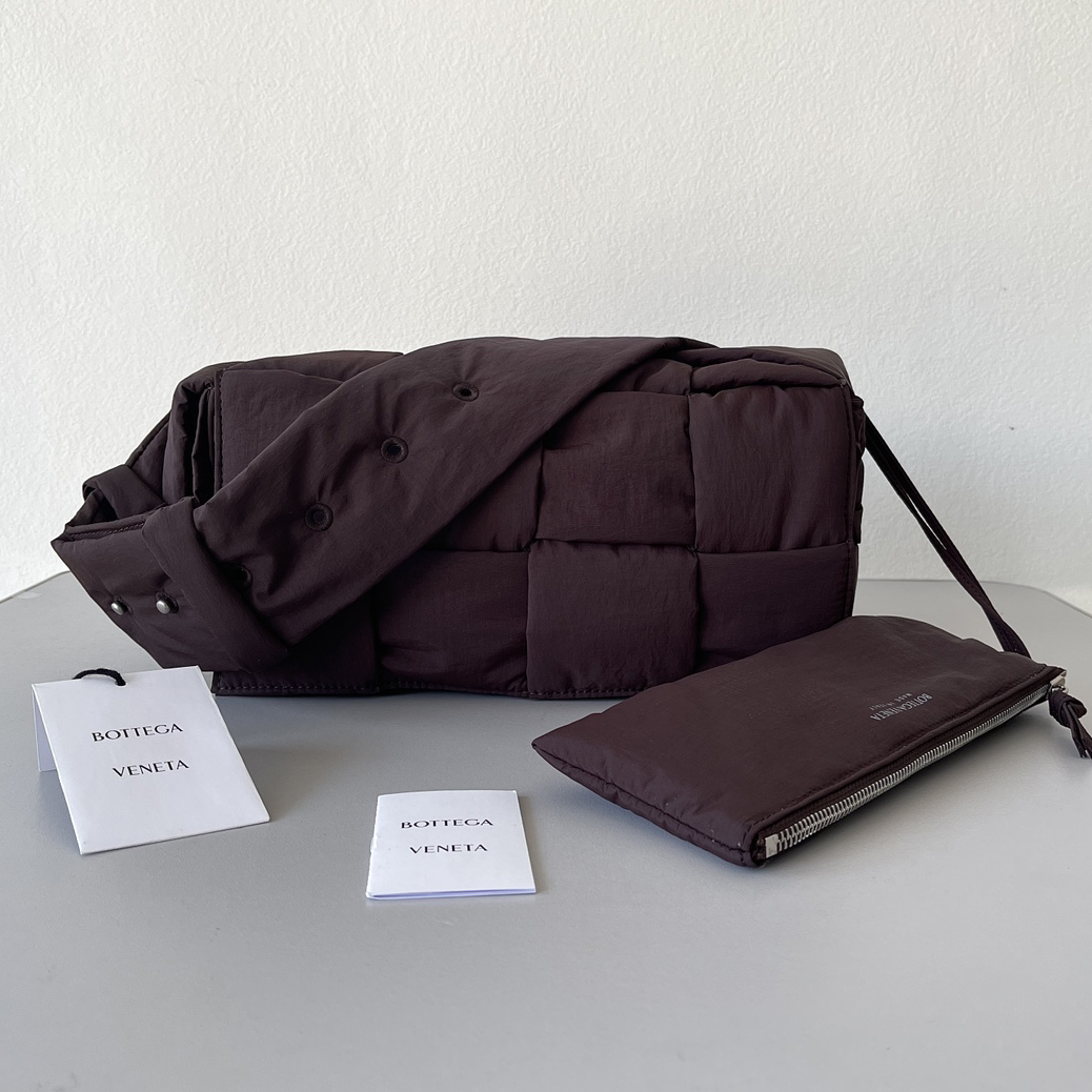 Bottega Veneta Padded Tech Cassette Padded Intreccio Nylon Cross-Body Bag(30-15-7.5cm) - DopestKickz