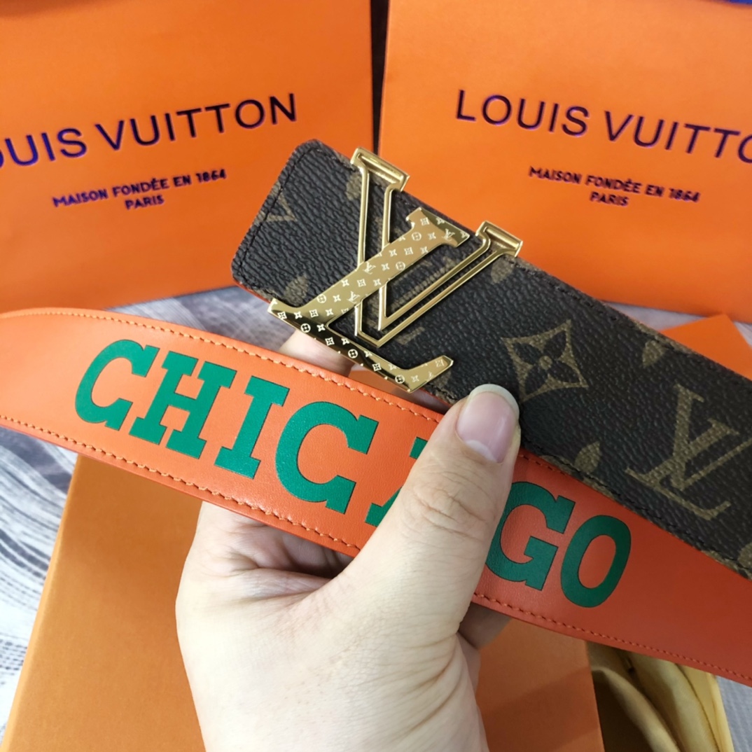 Louis Vuitton LV Pyramide Cities Exclusive 40MM Reversible Belt—Chicago - DopestKickz