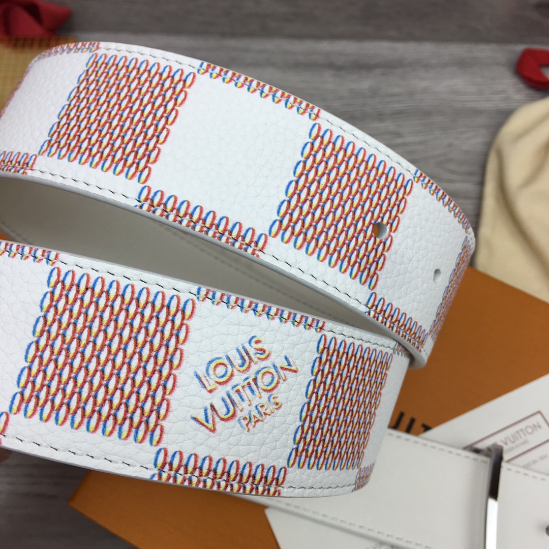 Louis Vuitton LV Optic 40MM Reversible Belt   M0556S - DopestKickz