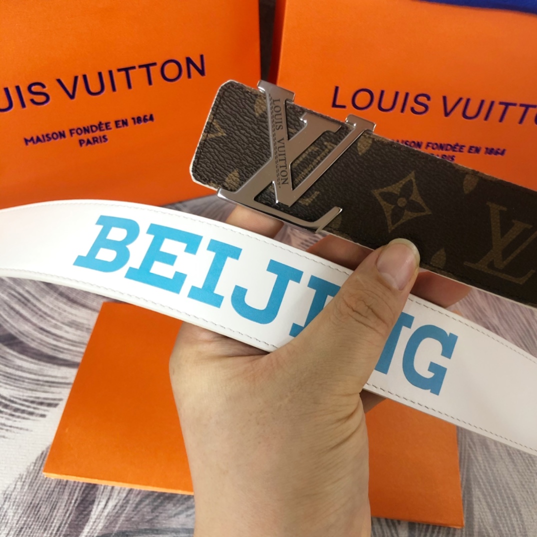 Louis Vuitton LV Pyramide Cities Exclusive 40MM Reversible Belt—Beijing - DopestKickz