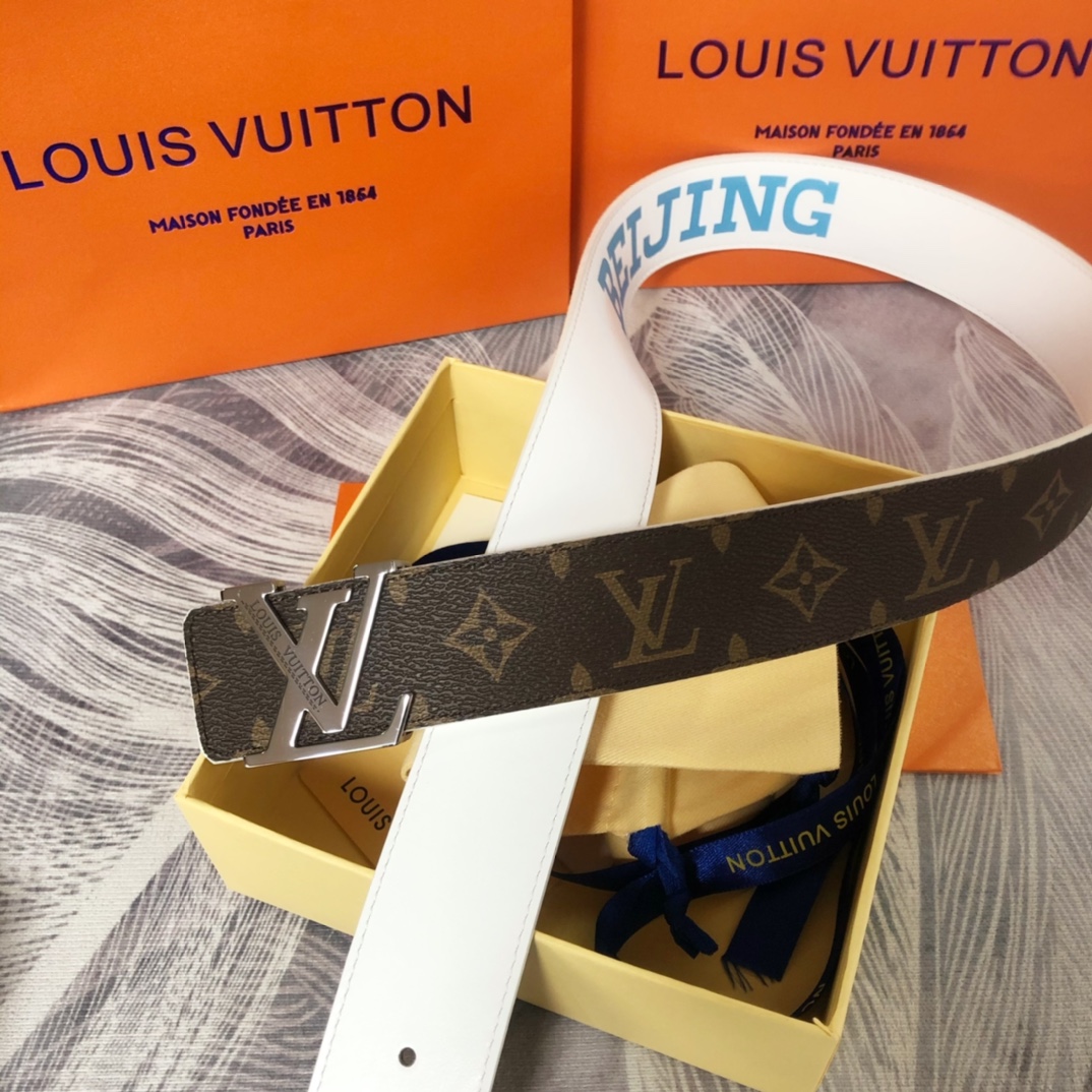 Louis Vuitton LV Pyramide Cities Exclusive 40MM Reversible Belt—Beijing - DopestKickz