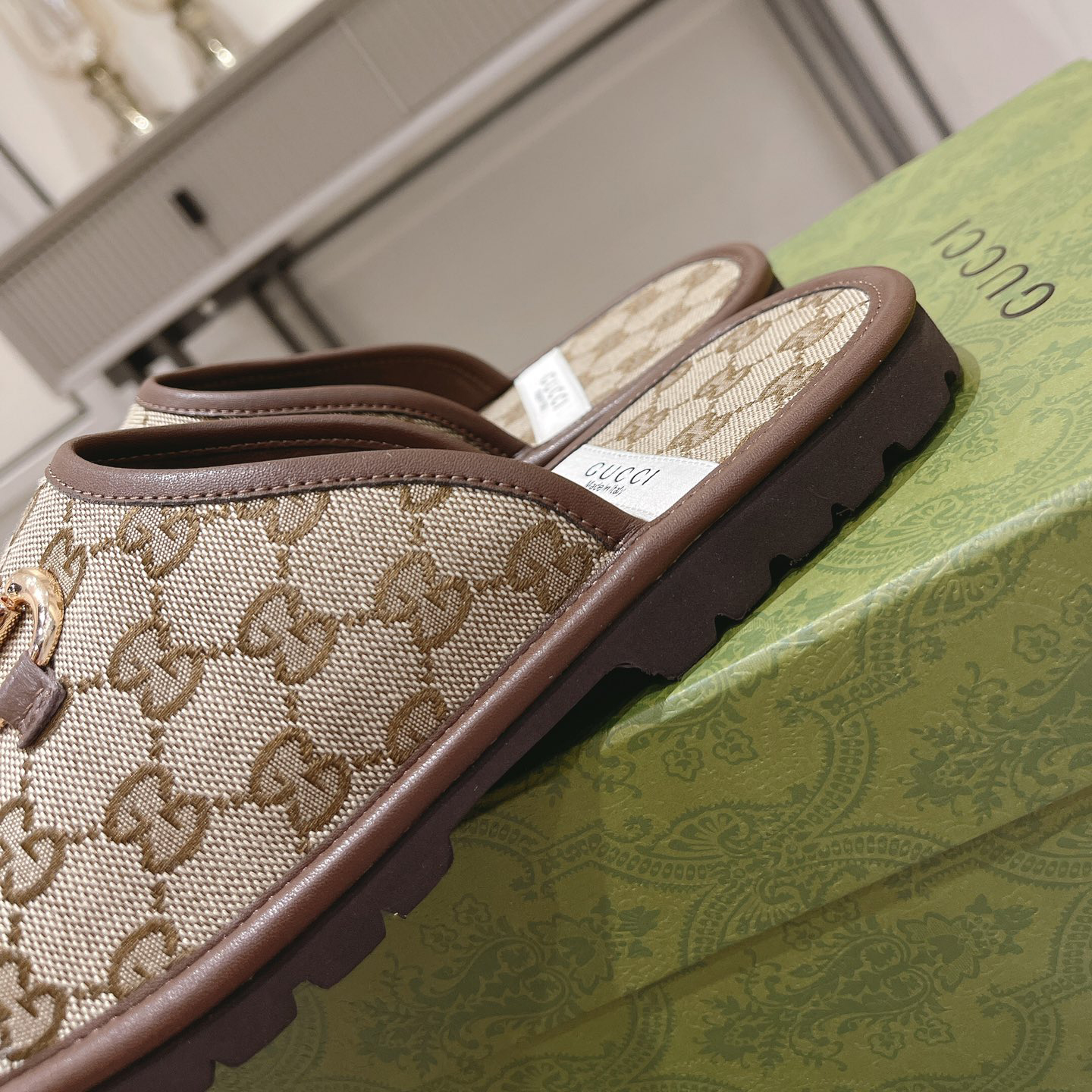 Gucci Men's Slipper With Horsebit - DopestKickz