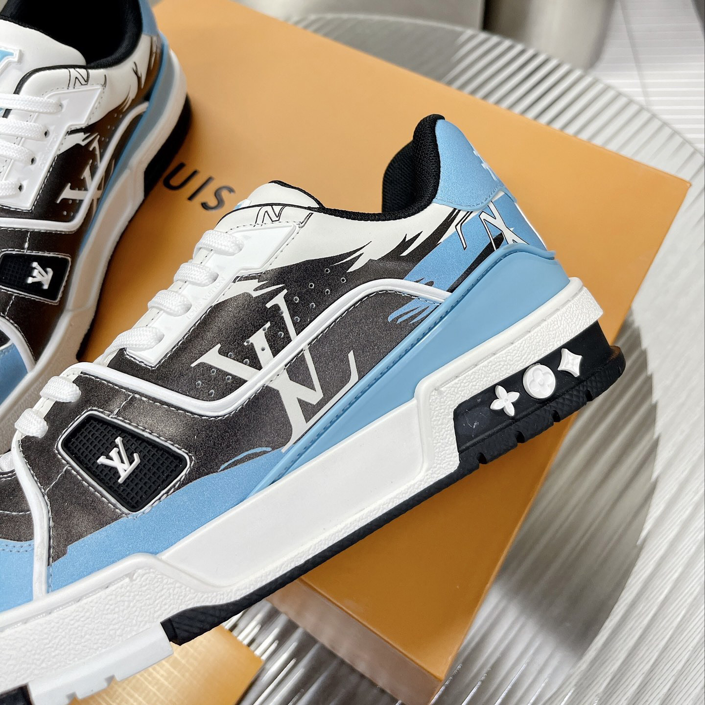 Louis Vuitton LV  Trainer Sneaker     1AA375 - DopestKickz