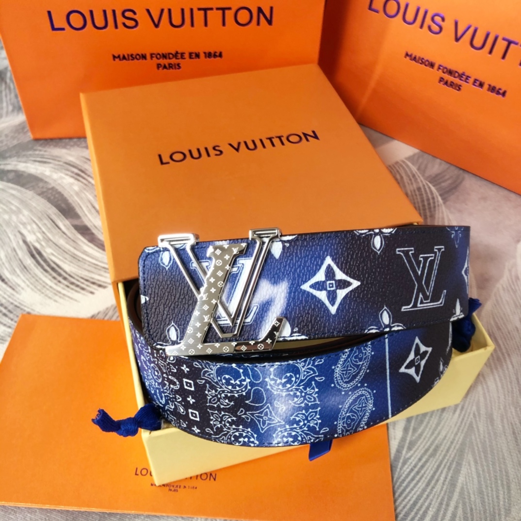 Louis Vuitton LV Initials Mng Bandana 40MM Reversible Belt   M0530T - DopestKickz