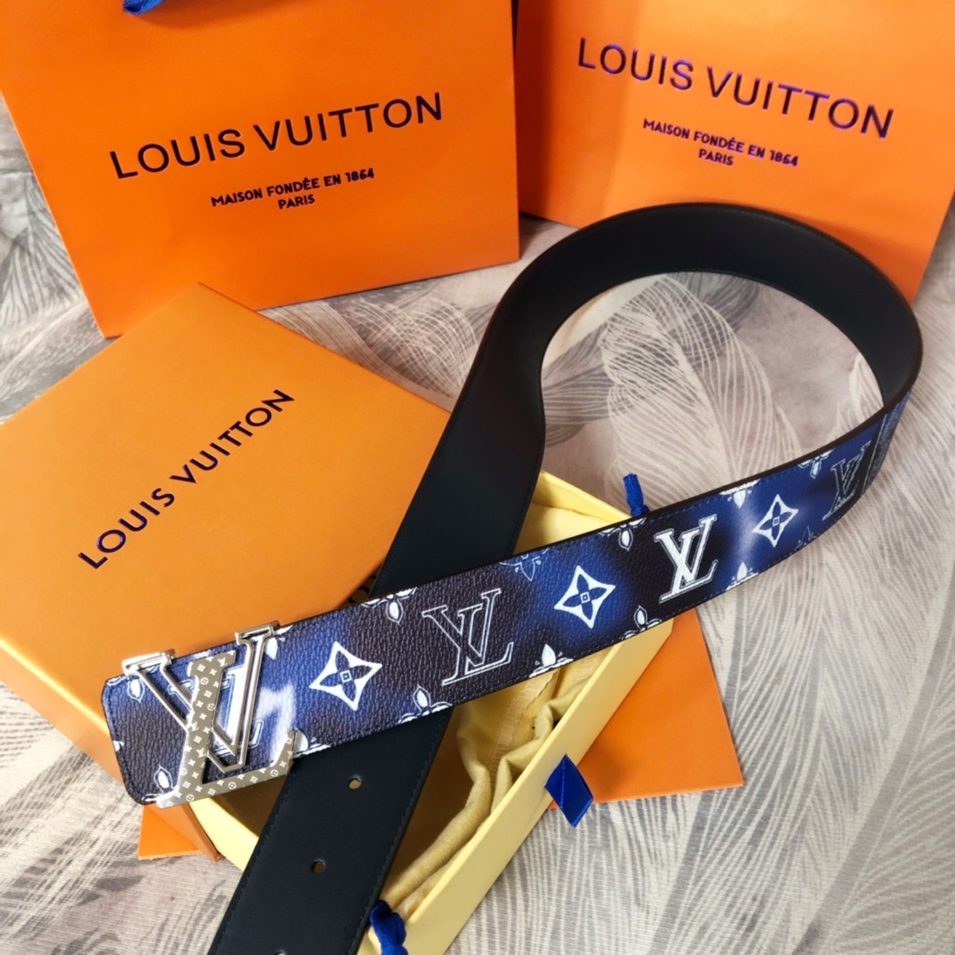Louis Vuitton LV Initials Mng Bandana 40MM Reversible Belt   M0530T - DopestKickz