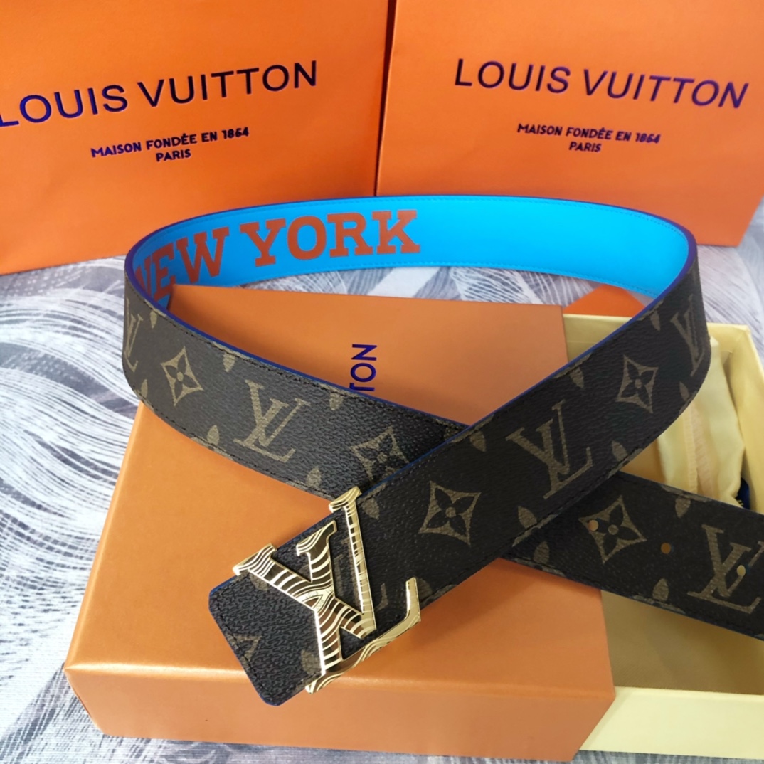 Louis Vuitton LV Pyramide Cities Exclusive 40MM Reversible Belt—New York - DopestKickz