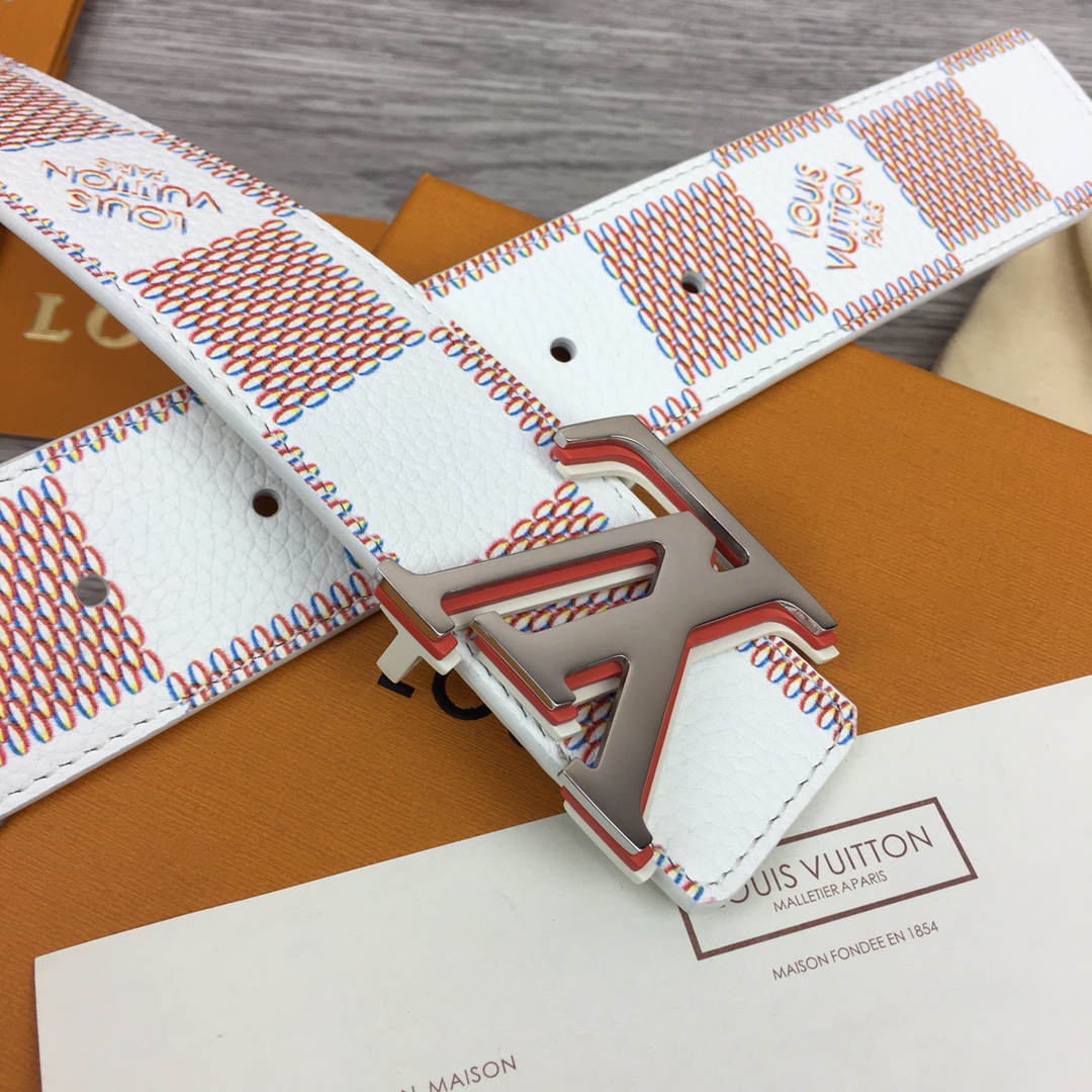 Louis Vuitton LV Optic 40MM Reversible Belt   M0556S - DopestKickz