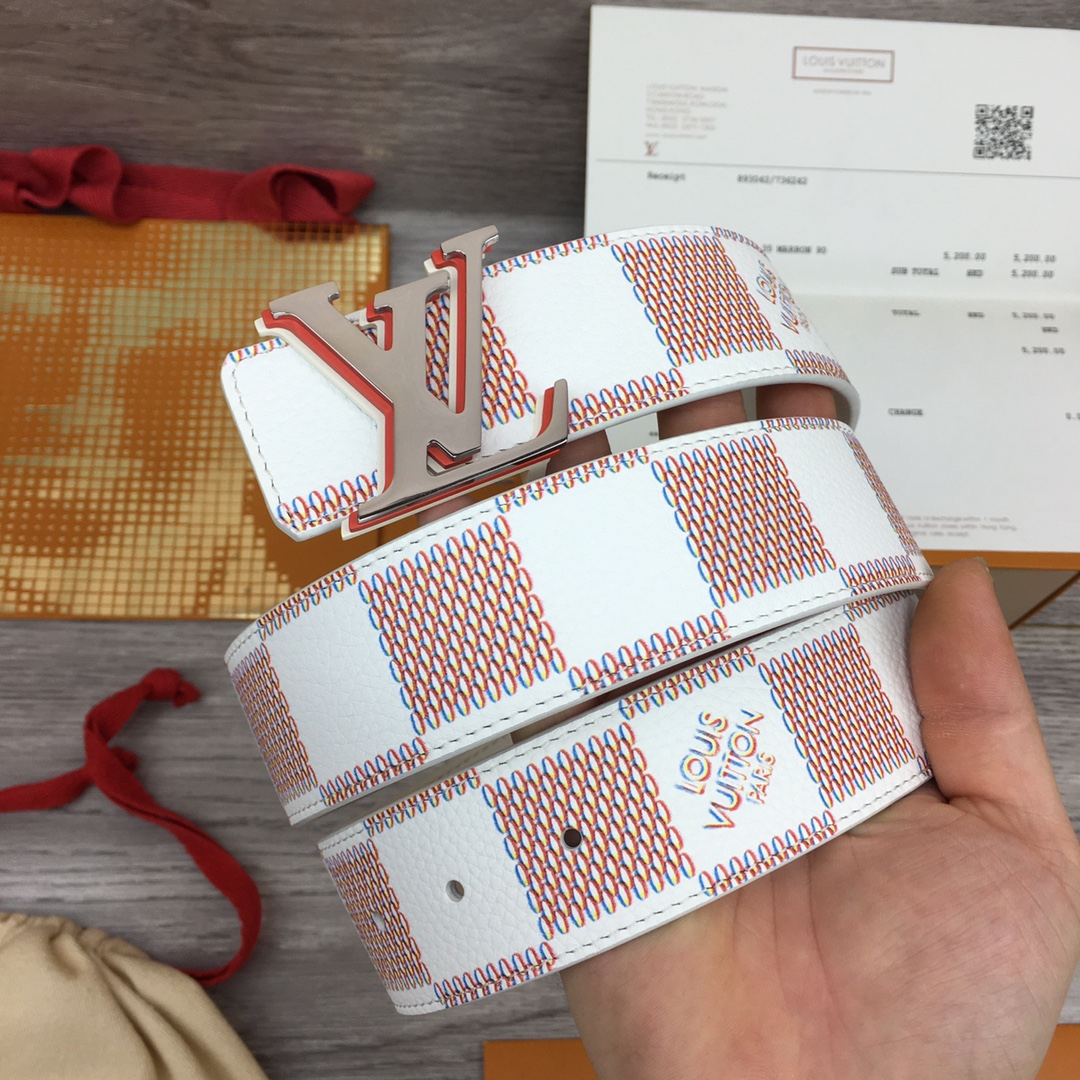 Louis Vuitton LV Optic 40MM Reversible Belt   M0556S - DopestKickz