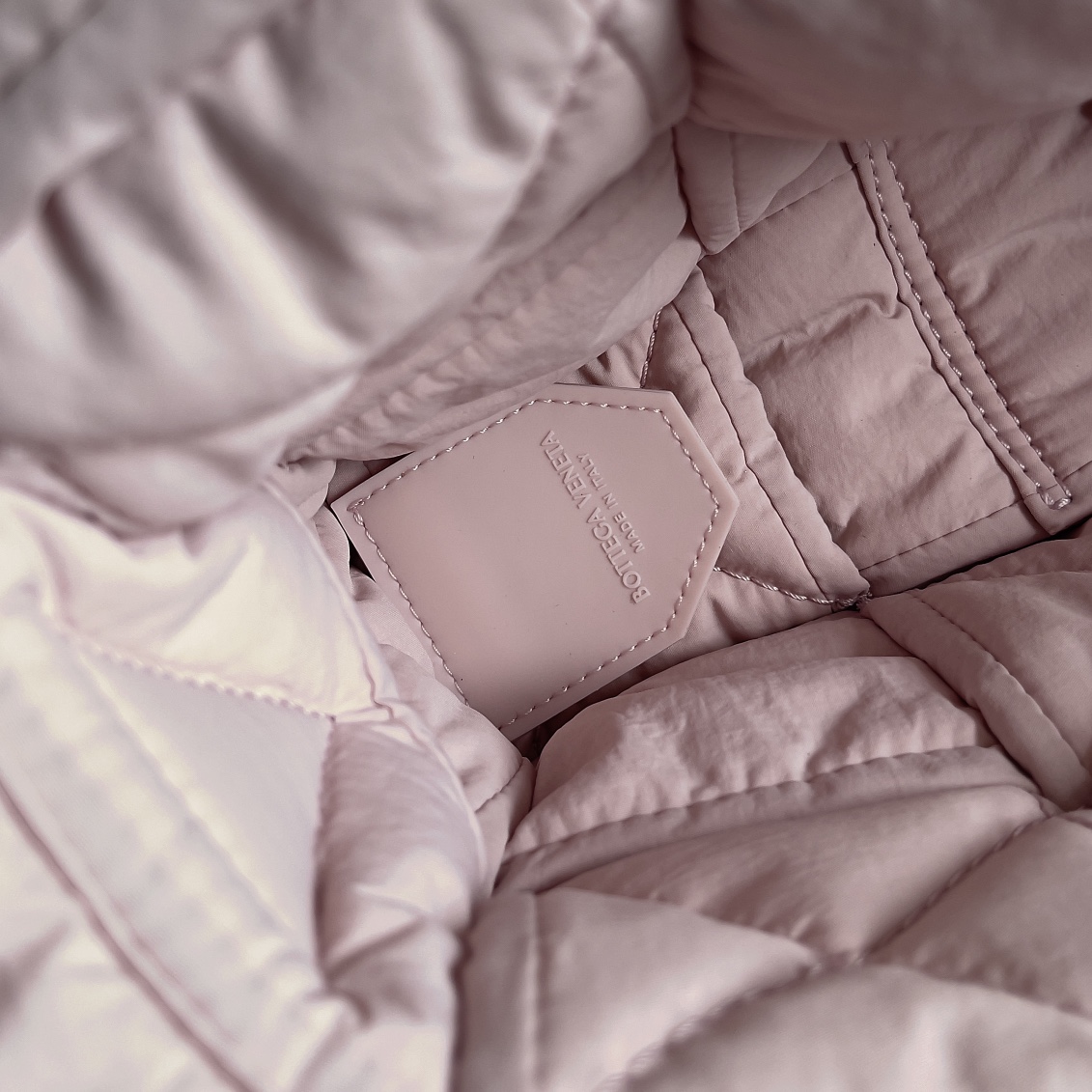 Bottega Veneta Padded Tech Cassette Padded Intreccio Nylon Cross-Body Bag(30-15-7.5cm) - DopestKickz