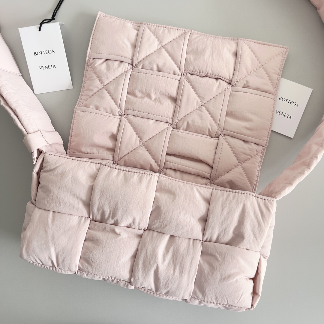 Bottega Veneta Padded Tech Cassette Padded Intreccio Nylon Cross-Body Bag(30-15-7.5cm) - DopestKickz