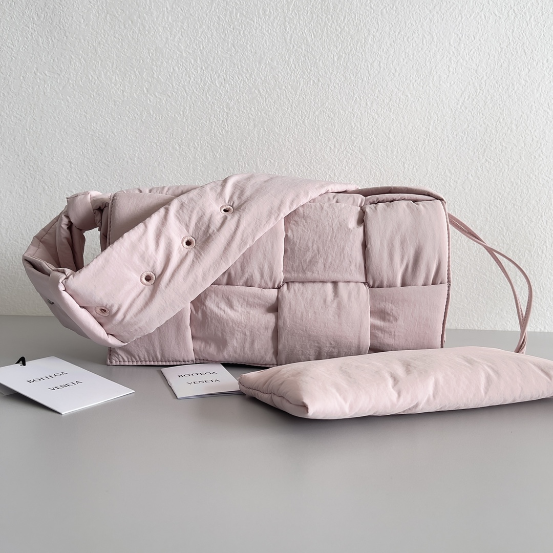 Bottega Veneta Padded Tech Cassette Padded Intreccio Nylon Cross-Body Bag(30-15-7.5cm) - DopestKickz