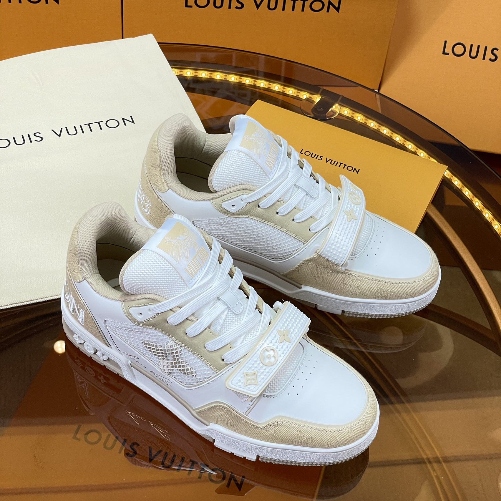 Louis Vuitton LV  Trainer Sneaker    1A9ZC7 - DopestKickz