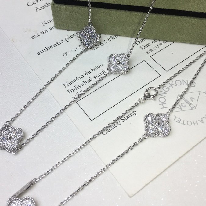 Van Cleef & Arpels Vintage Alhambra Necklace 10 Motifs - DopestKickz