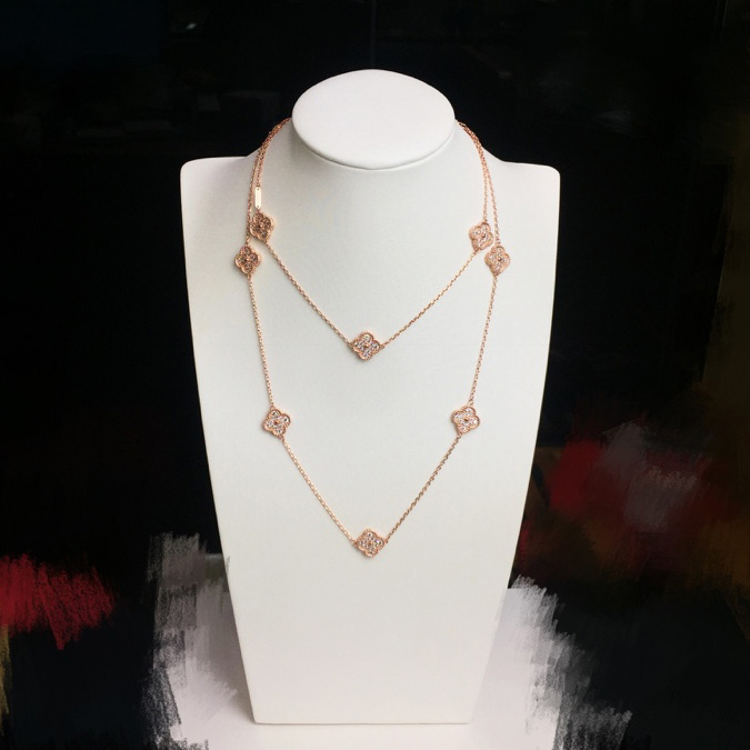 Van Cleef & Arpels Vintage Alhambra Necklace 10 Motifs - DopestKickz