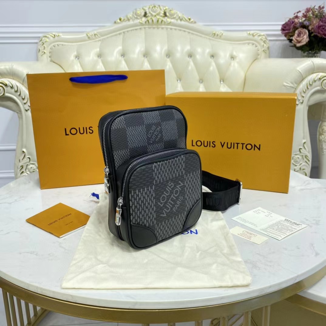Louis Vuitton Amazone Sling Bag(17-21-6cm) - DopestKickz