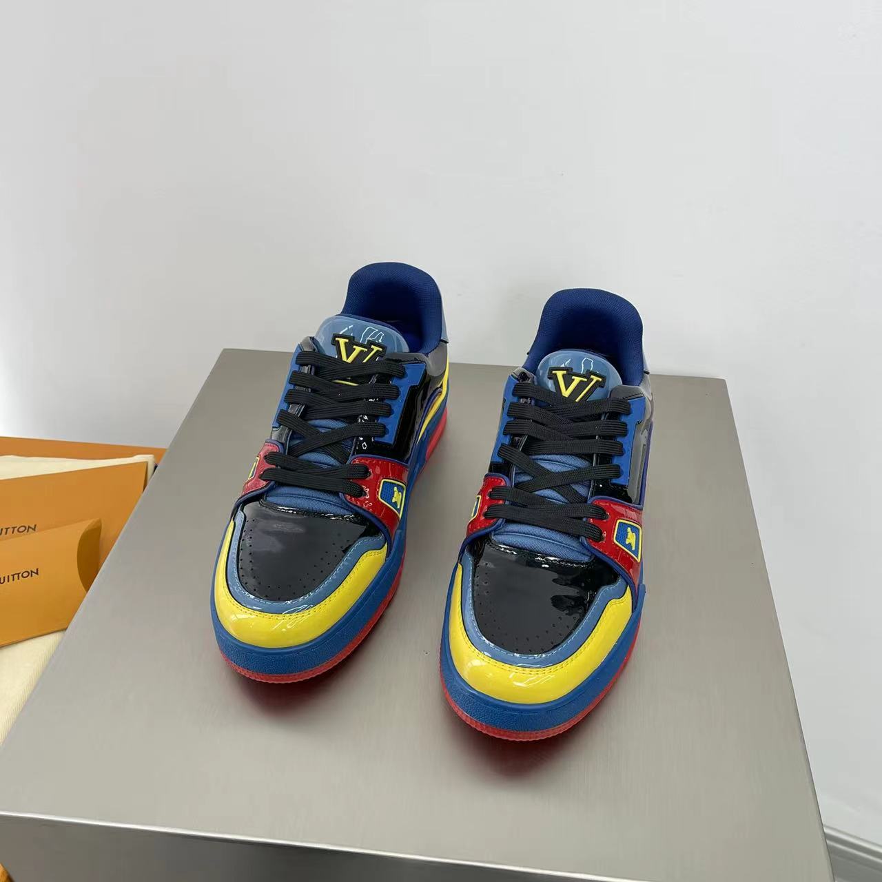 Louis Vuitton LV  Trainer Sneaker       1A9JU6 - DopestKickz