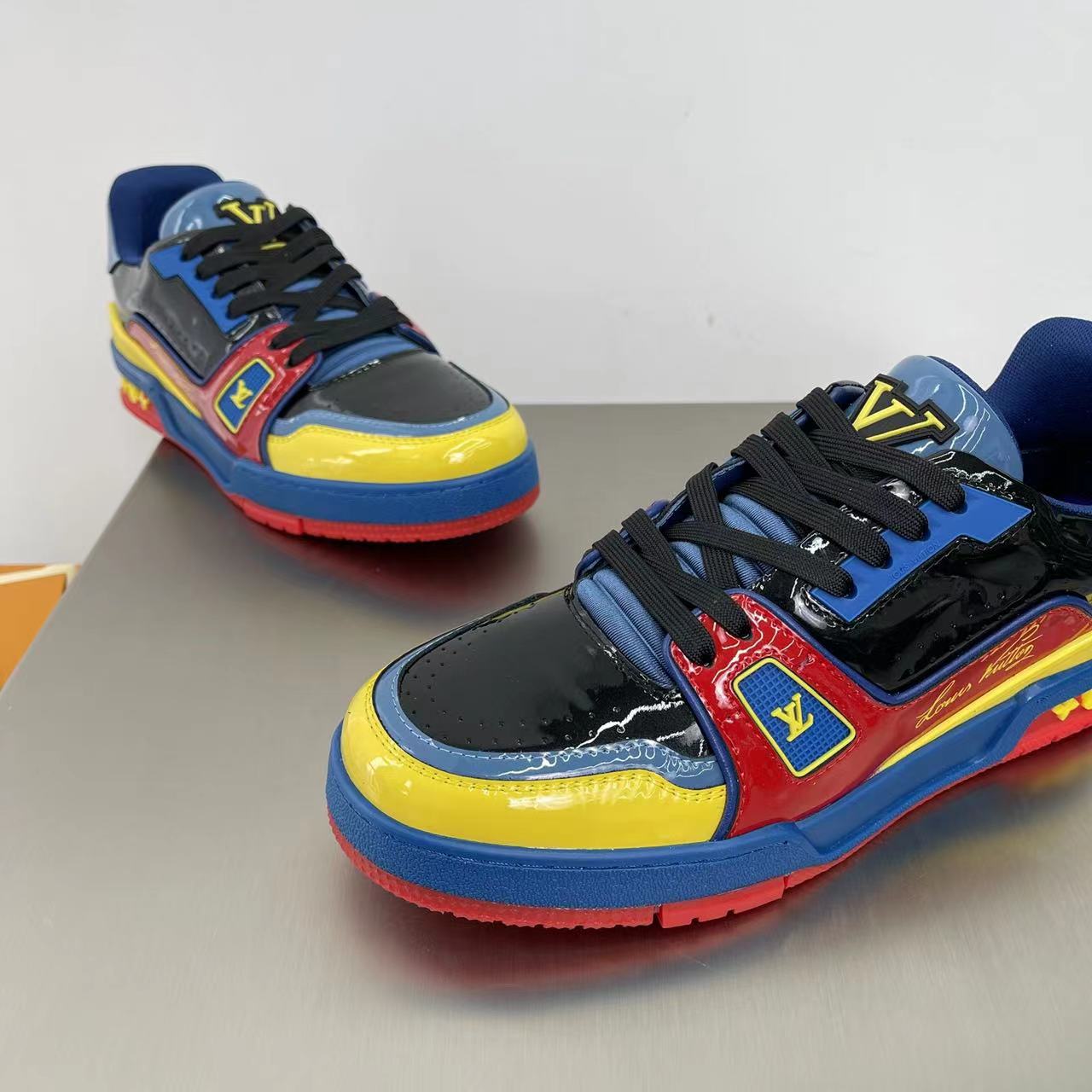 Louis Vuitton LV  Trainer Sneaker       1A9JU6 - DopestKickz