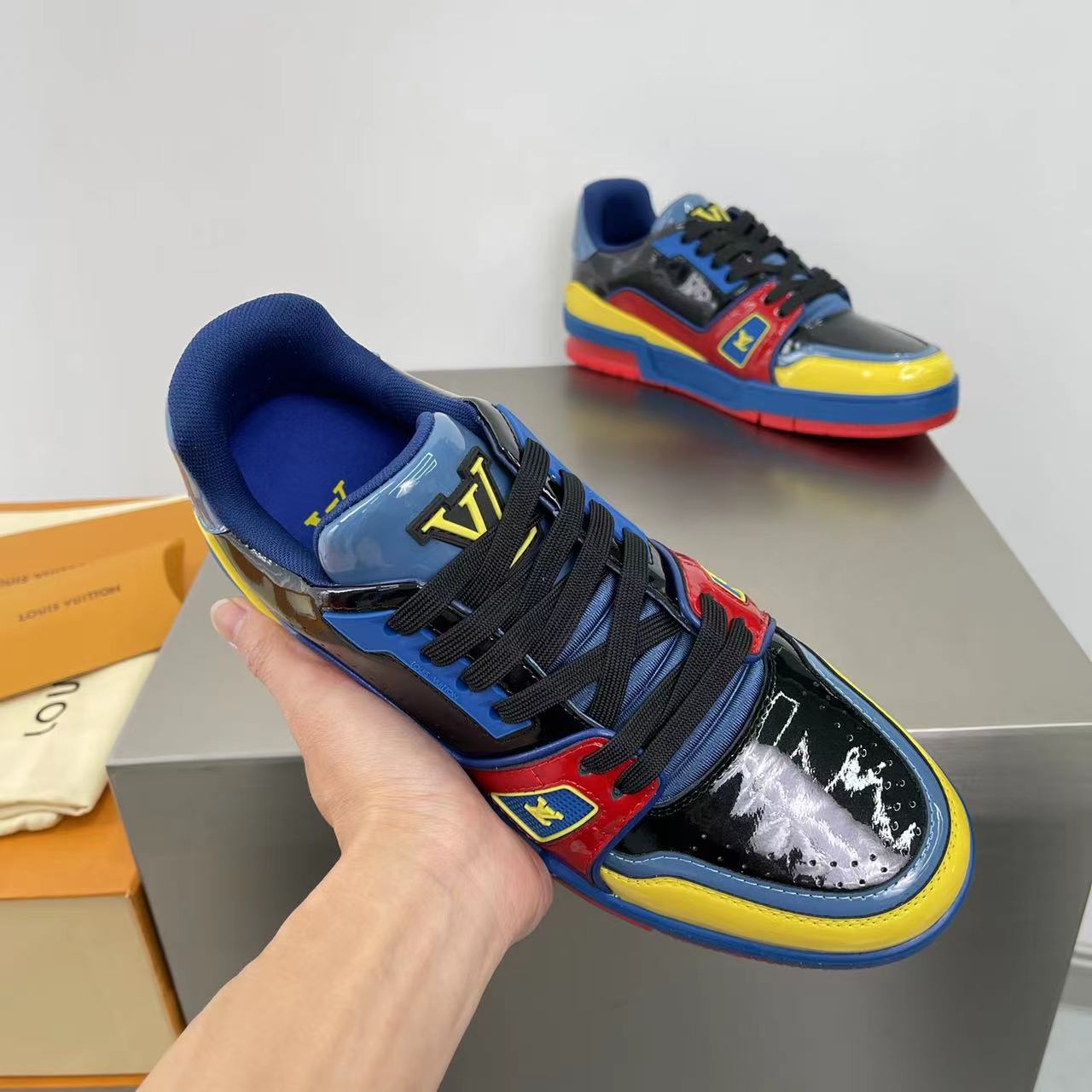 Louis Vuitton LV  Trainer Sneaker       1A9JU6 - DopestKickz