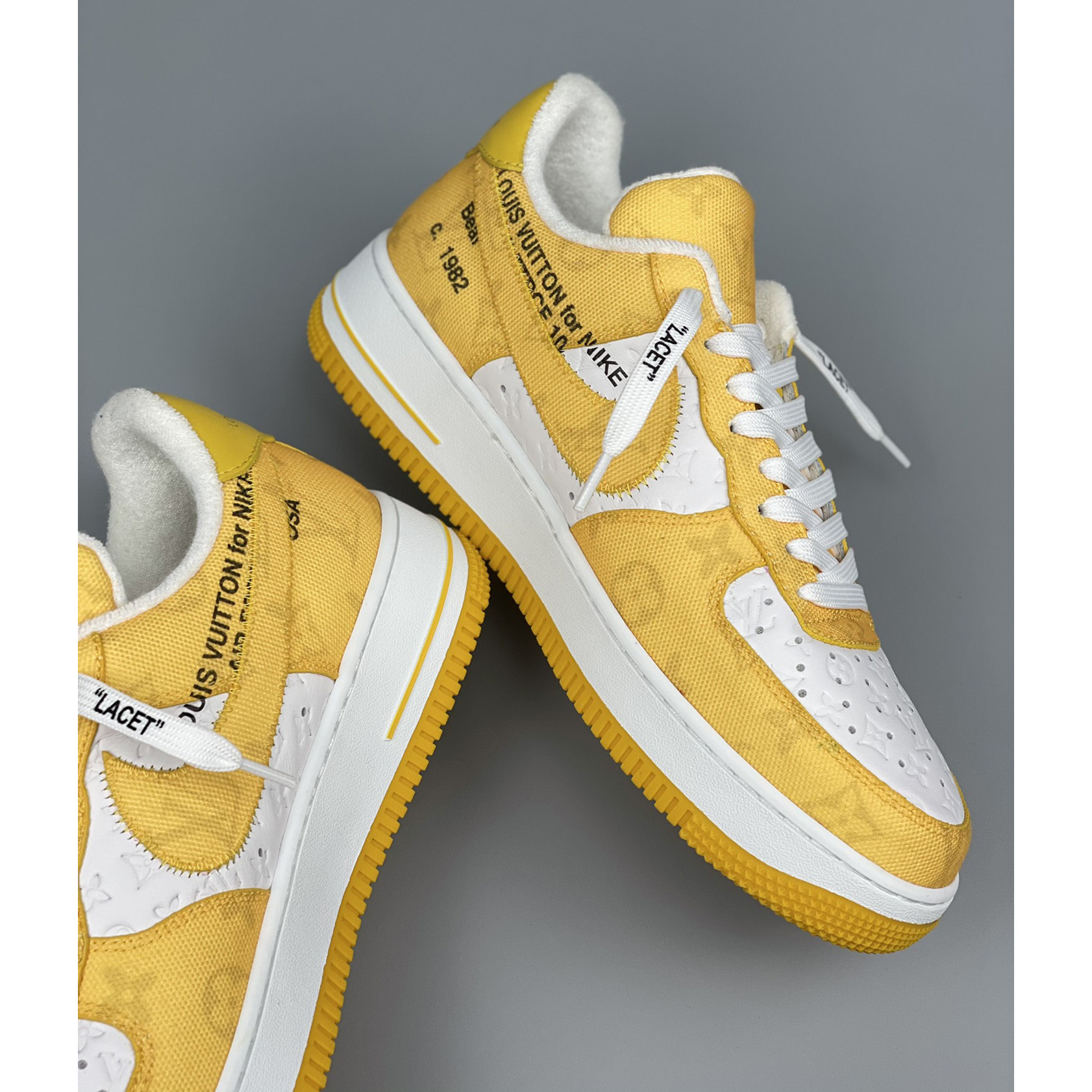 Louis Vuitton x Off-White x Nike Sneaker    - DopestKickz