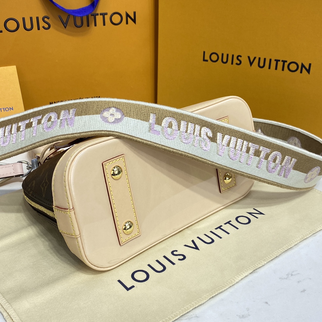 Louis Vuitton Alma BB Monogram Canvas Handbag (23.5-17.5-11.5cm)     M53152 - DopestKickz