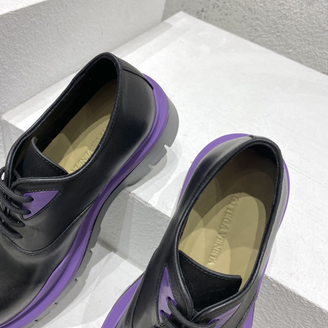 Bottega Veneta Vegetally-Tanned Leather Lace-Up Shoes - DopestKickz