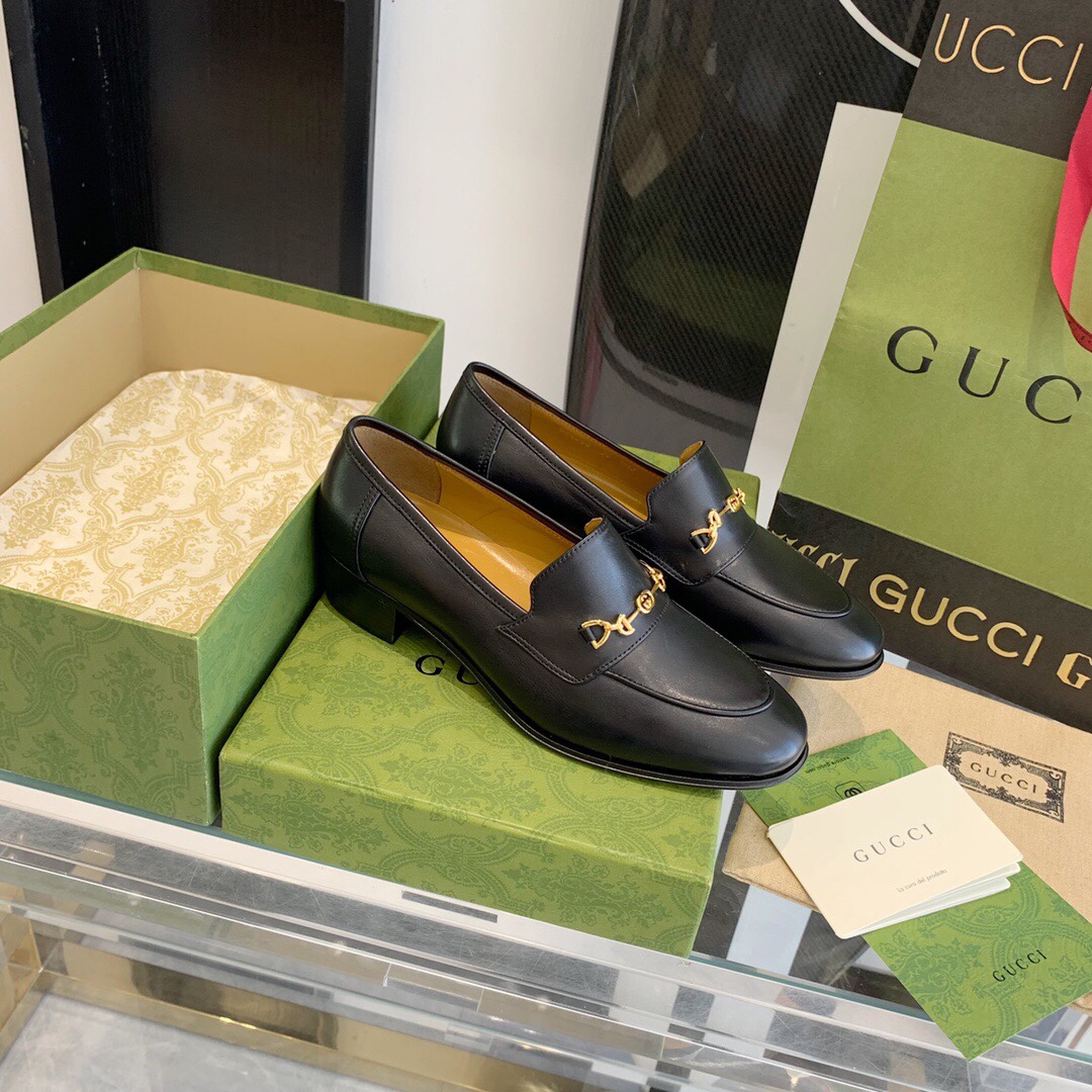 Gucci Women's Loafer With Horsebit - DopestKickz