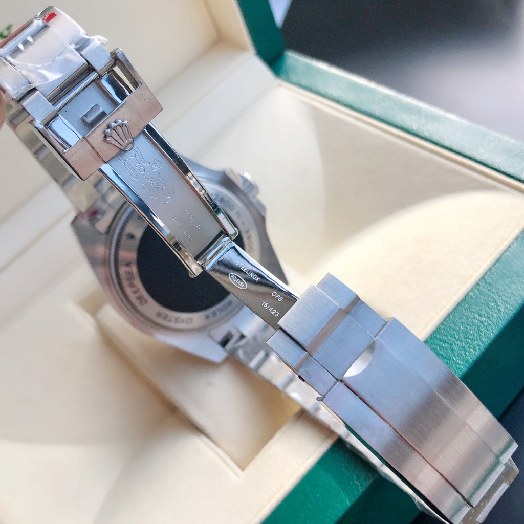 Rolex  Watch    - DopestKickz