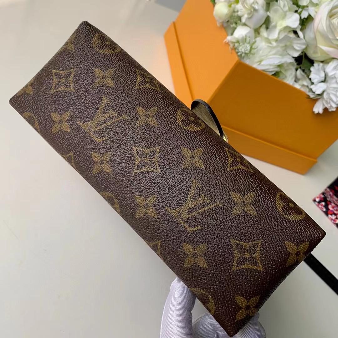 Louis Vuitton  Locky BB Bag(20-16-7.5cm)     M44141 - DopestKickz