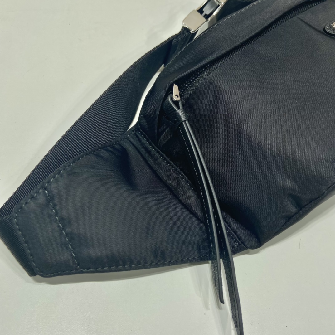 Prada Re-Nylon Belt Bag(26-12-7cm) - DopestKickz
