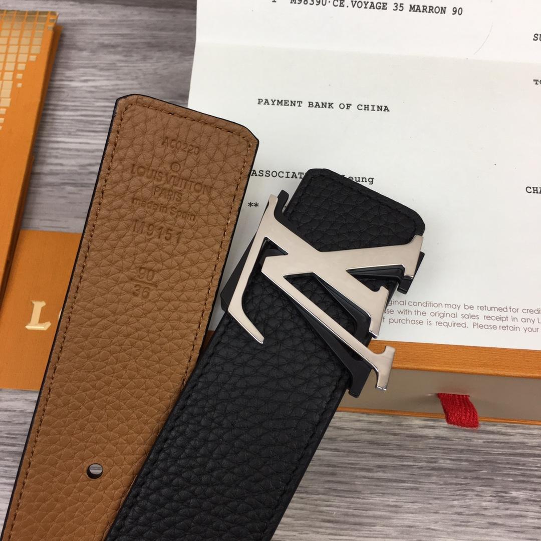 Louis Vuitton  LV Shake 40MM Reversible Belt - DopestKickz