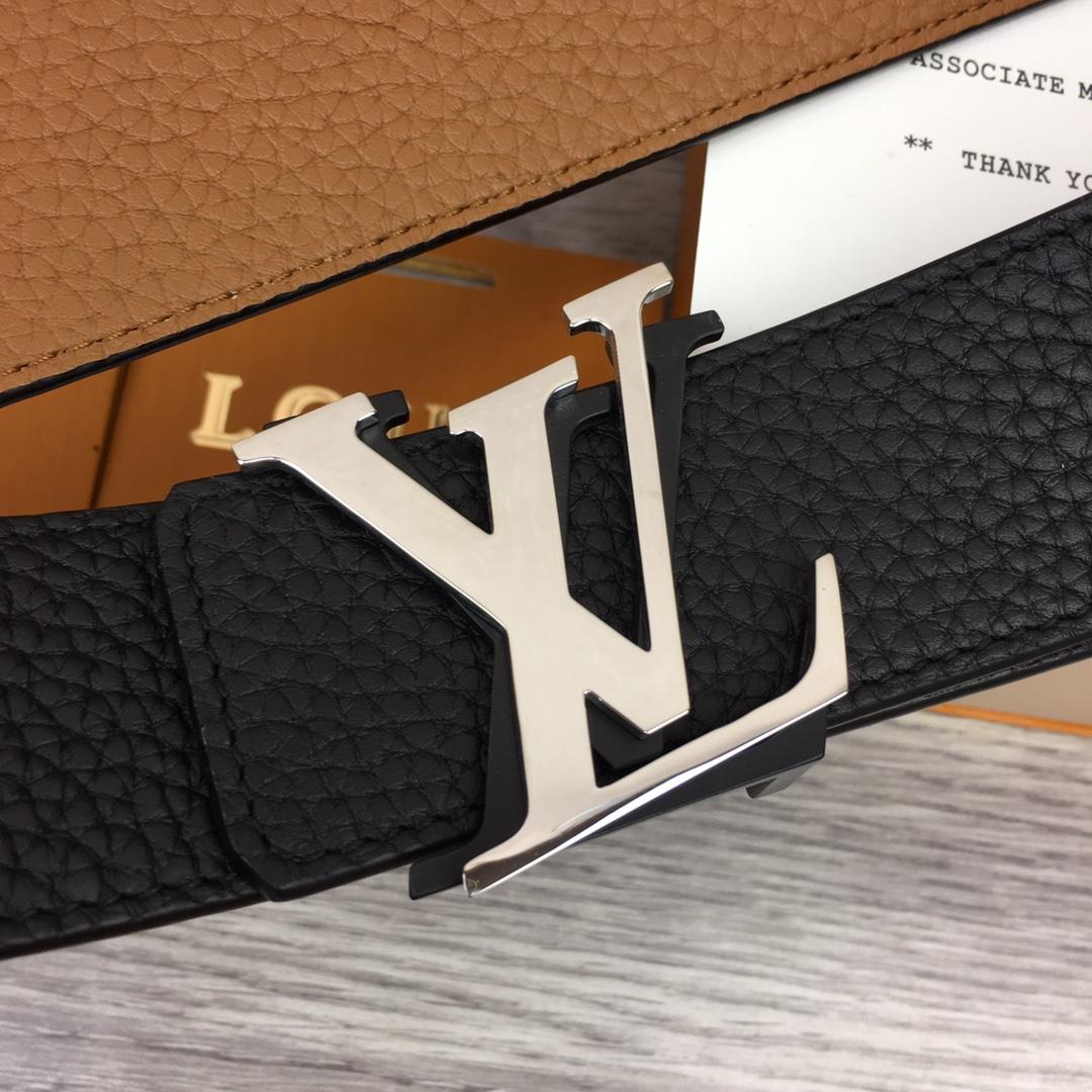 Louis Vuitton  LV Shake 40MM Reversible Belt - DopestKickz