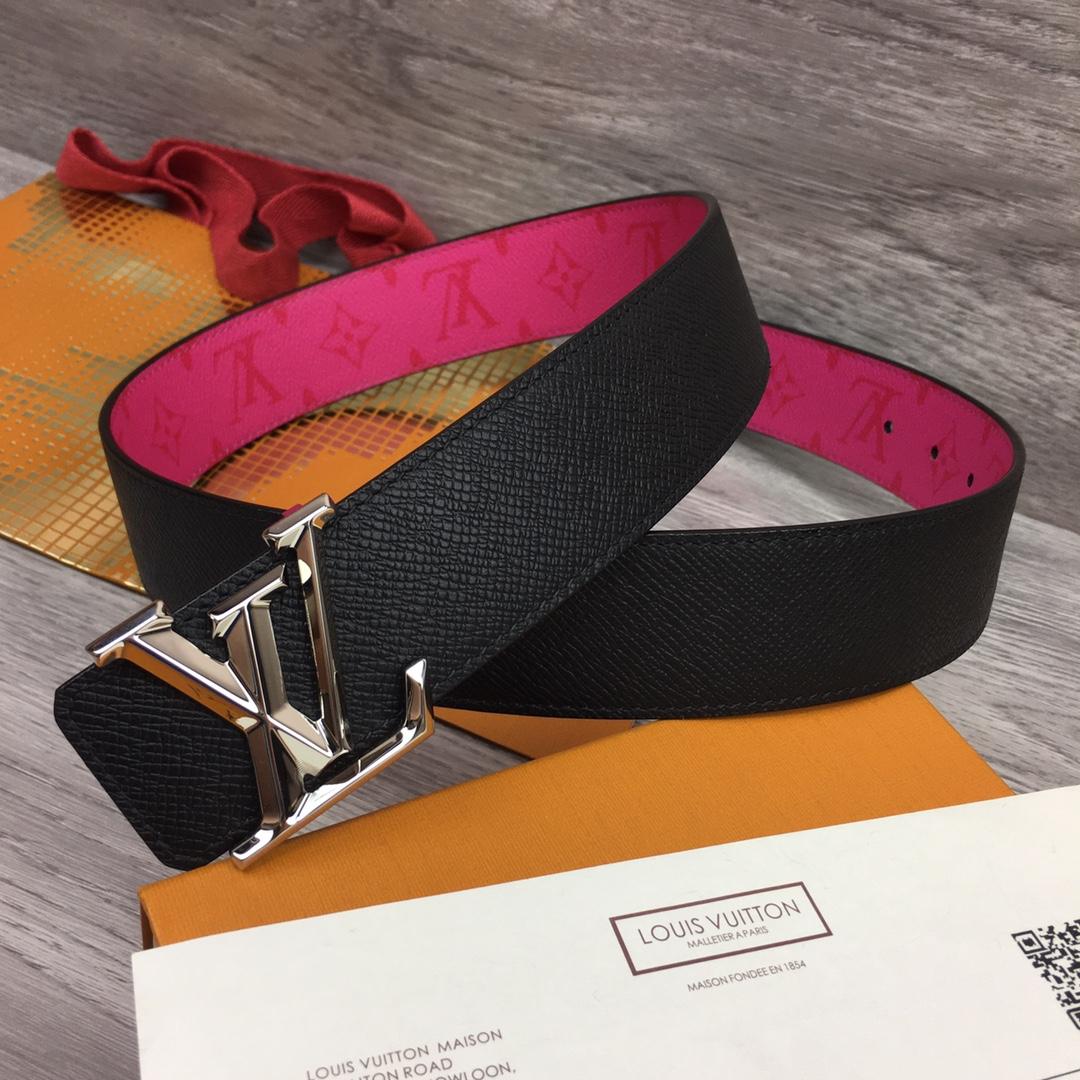 Louis Vuitton LV Pyramide 40mm Reversible - DopestKickz