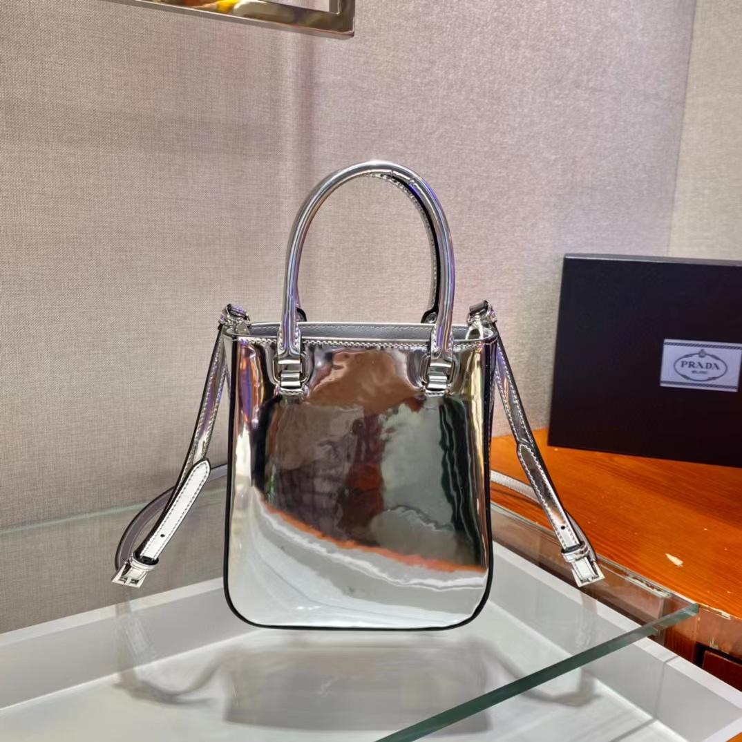 Prada Small Brushed Leather Tote(17.5-15-5cm) - DopestKickz