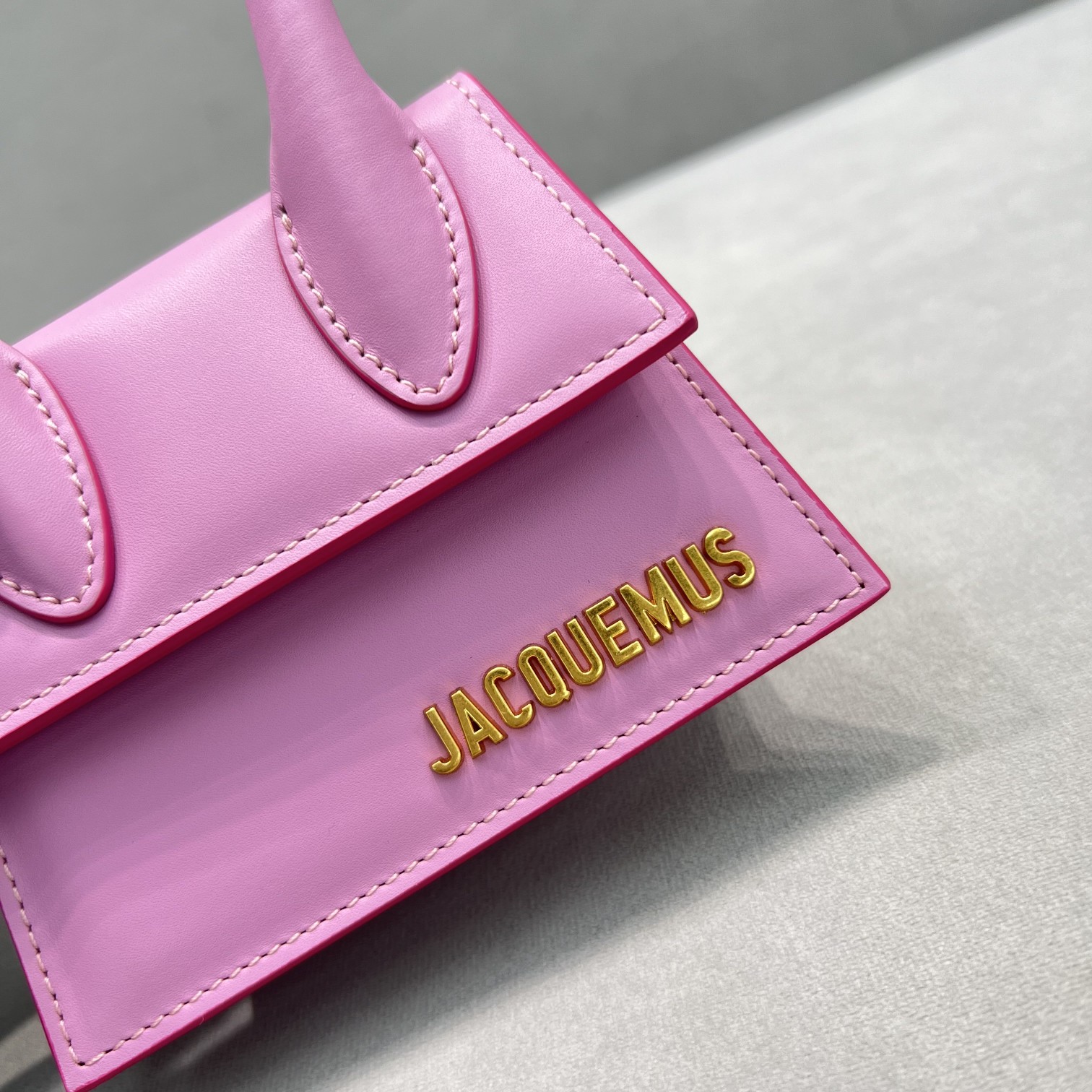 Jacquemus Le Chiquito Signature Mini Handbag(12-8-5cm) - DopestKickz