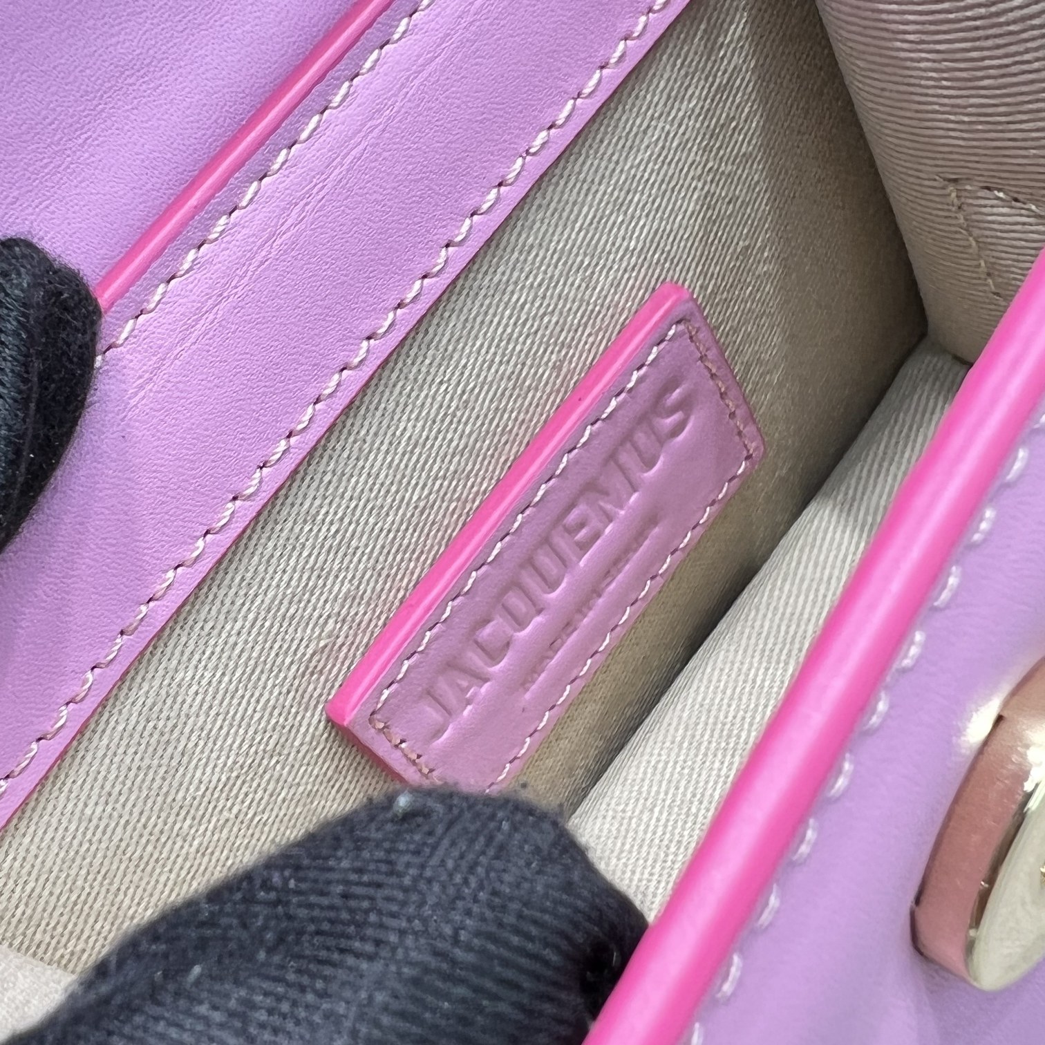 Jacquemus Le Chiquito Signature Mini Handbag(12-8-5cm) - DopestKickz