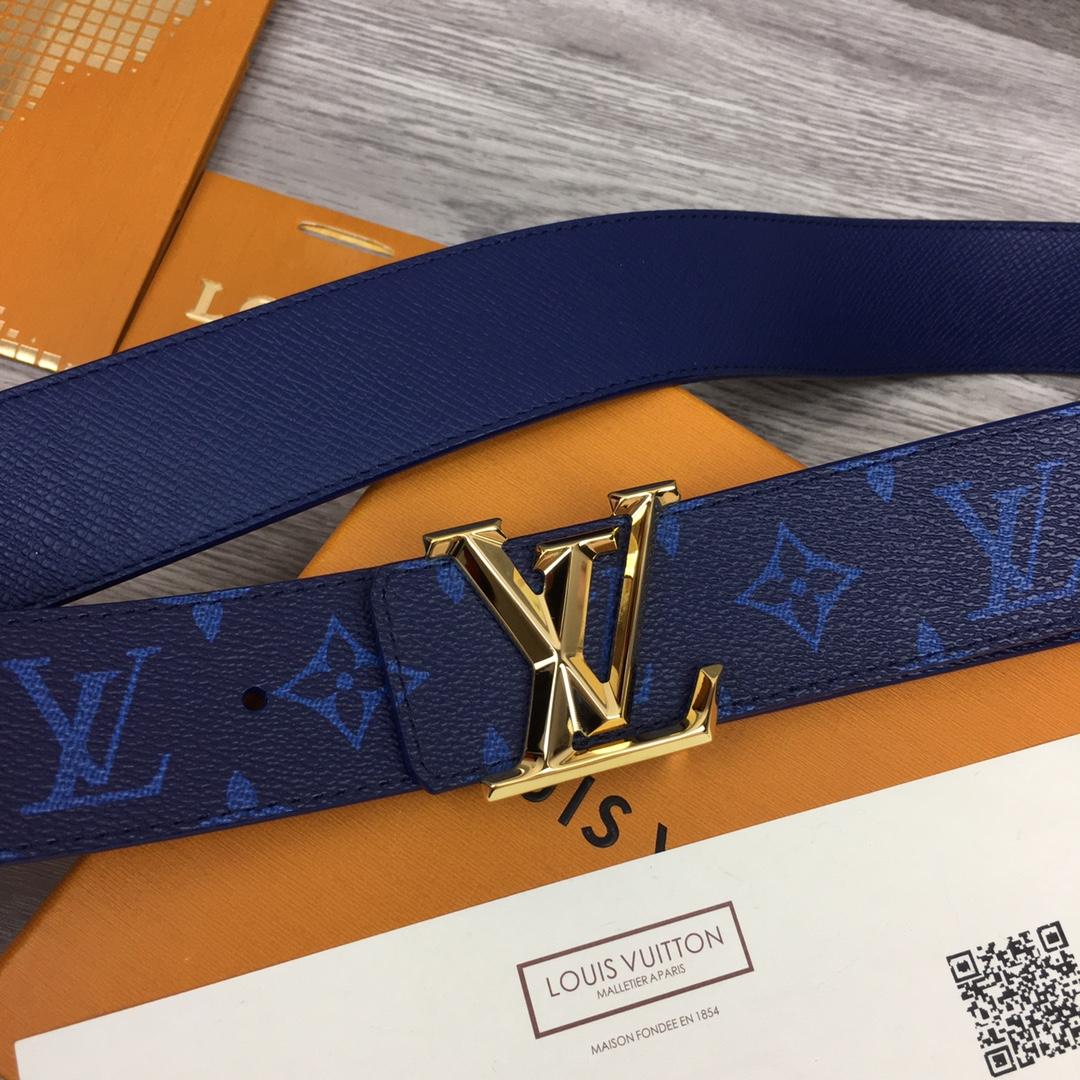 Louis Vuitton LV Pyramide 40mm Reversible - DopestKickz