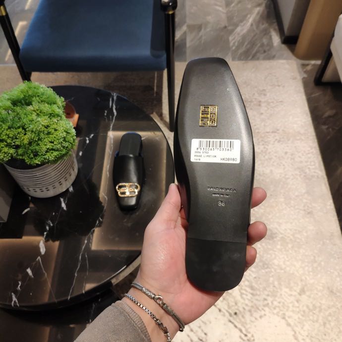 Balenciaga Cosy BB Slide In Black Smooth Calfskin, Aged-Gold Hardware - DopestKickz