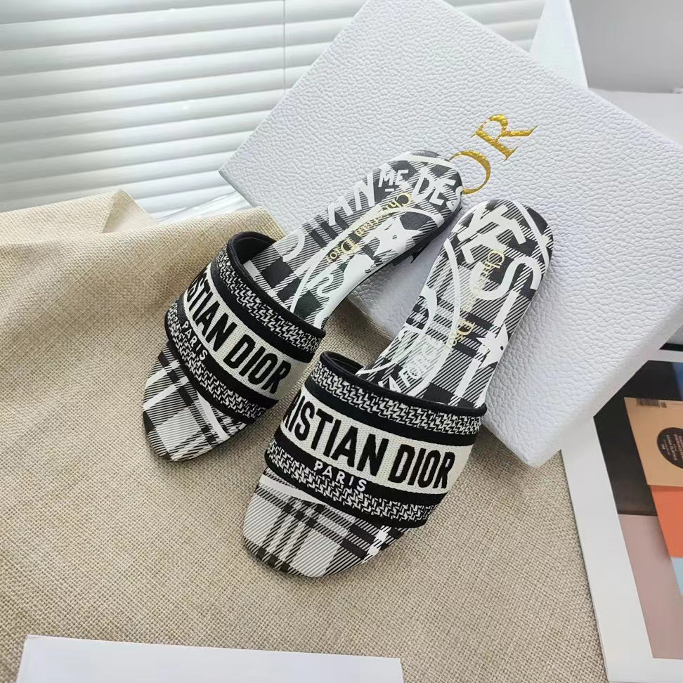 Dior Dway Slide - DopestKickz